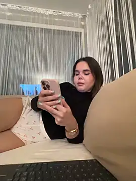 TheCinderella online show from March 22, 7:42 pm