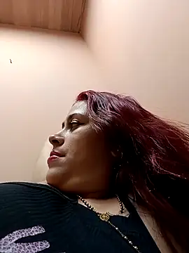 Latina sexy1 online show from May 8, 11:28 pm