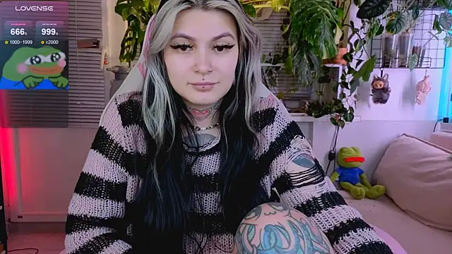 jelya sg online show from December 14, 2:56 pm