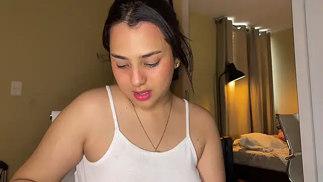 xSelena online show from January 11, 10:04 pm