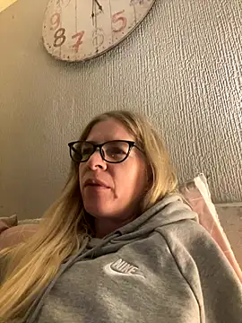 jayjencam online show from October 6, 8:57 pm