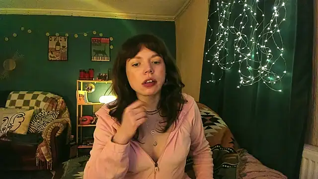 ClancyMorissey online show from February 15, 7:13 pm