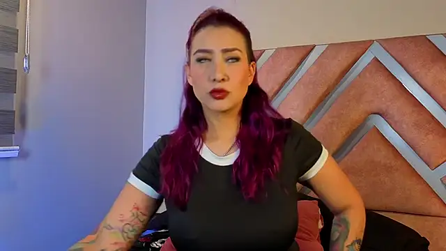  kelly hous36 online show from November 14, 1:22 pm