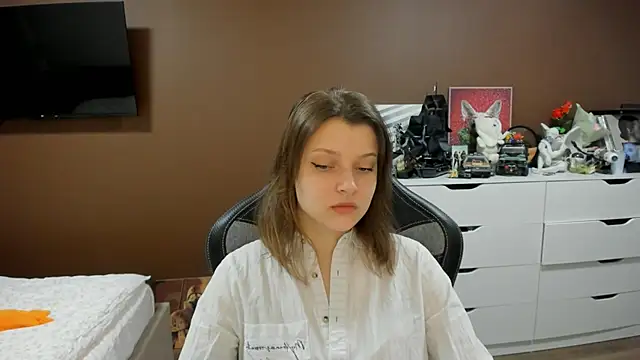 SoniNesti online show from May 12, 3:19 pm