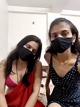 cutee  crazy online show from May 7, 2:43 pm