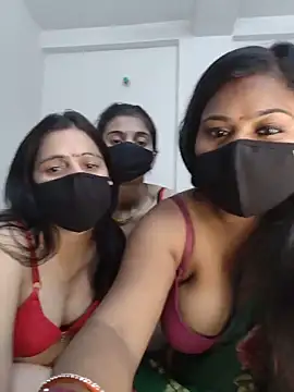 cutee  crazy online show from May 20, 2:14 pm