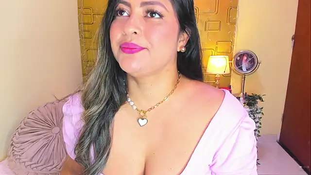 Julia Haye online show from March 13, 1:18 am