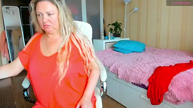 PamHardFuck online show from June 21, 4:44 pm