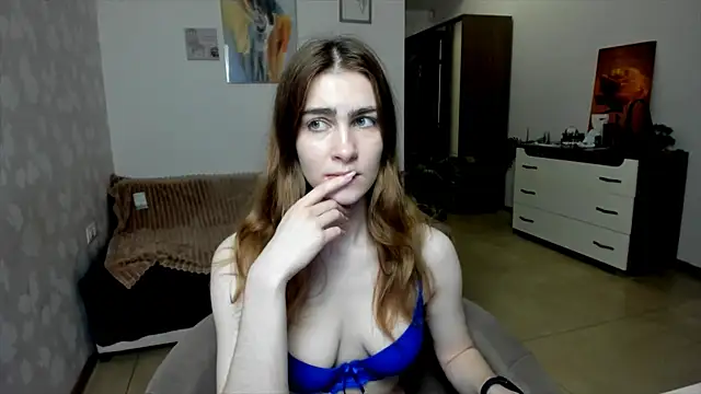 KaraWill online show from May 21, 7:12 pm