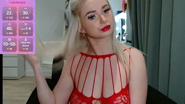 chelseablonde online show from February 8, 7:06 pm