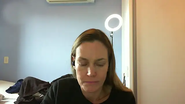 Annylove1 online show from November 10, 10:43 am