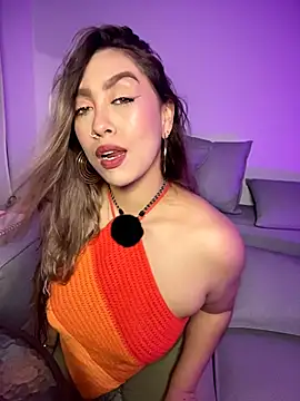 Im sophiie online show from May 17, 7:07 am