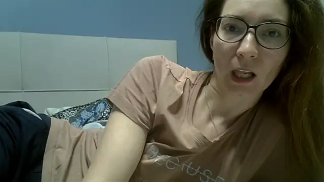 Ashleyspice online show from May 6, 6:17 am