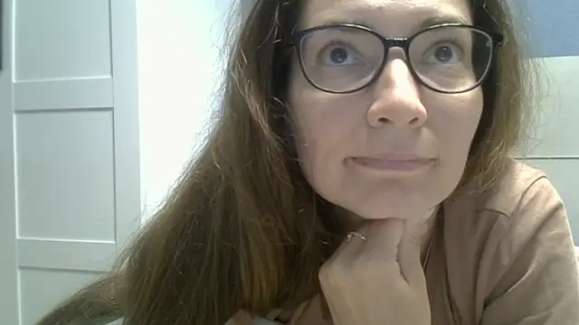 Ashleyspice online show from June 24, 9:19 am
