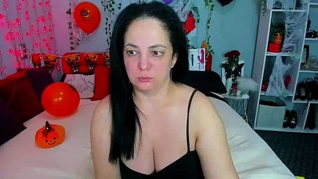 DarlingMilf online show from November 7, 7:08 pm