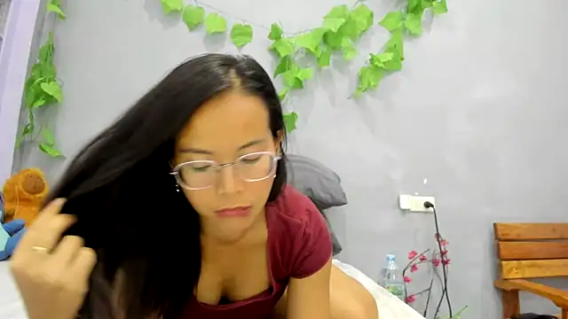 loveley jenny online show from May 25, 5:50 am