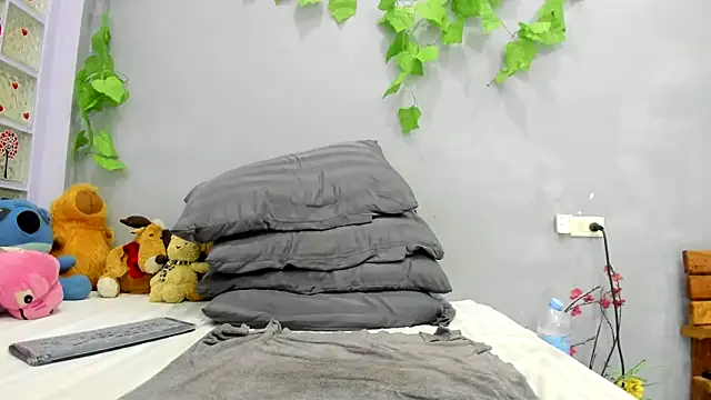 loveley jenny online show from May 23, 5:28 am
