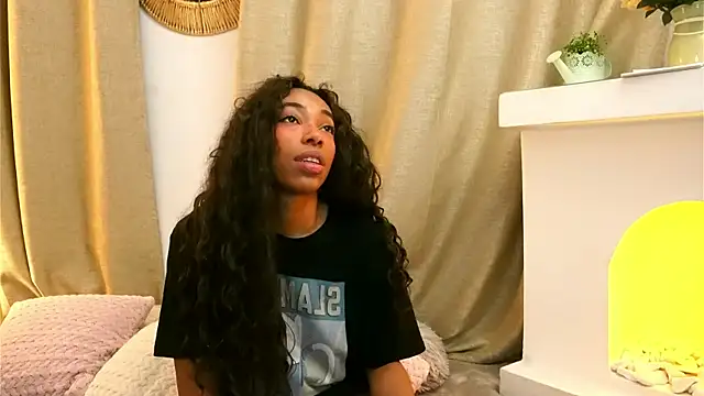 Valeriestyle online show from May 14, 4:40 am