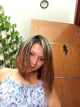 Dama Scarlata18 online show from May 10, 7:43 am