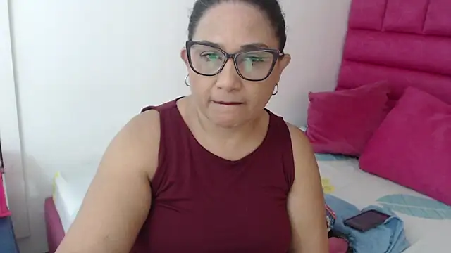 Katha Marck online show from May 19, 12:45 pm