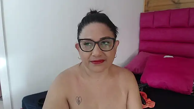 Katha Marck online show from May 21, 12:58 pm