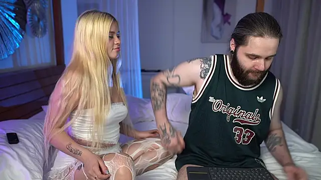 CentauriHadar666 online show from April 9, 11:10 pm