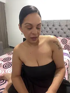 Kataliina online show from May 12, 3:30 pm
