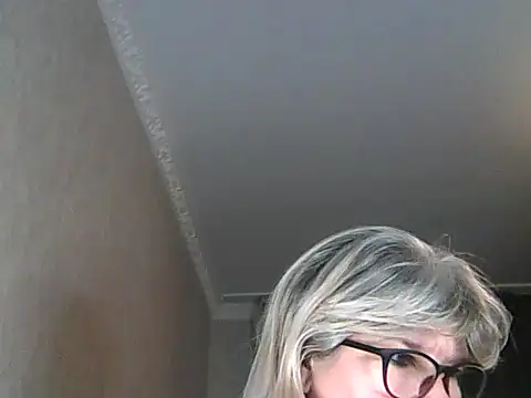 Diana 49 online show from November 17, 4:13 am