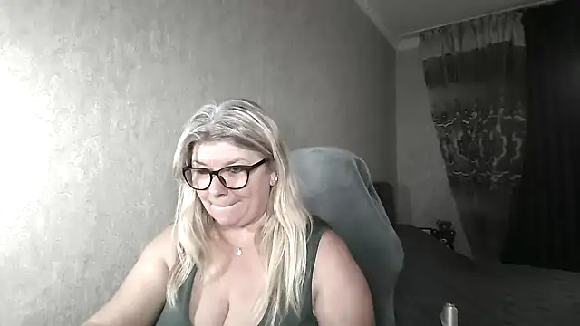 Diana 49 online show from May 8, 2:20 pm