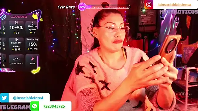 LaInsaciableIntensa online show from May 9, 2:24 am