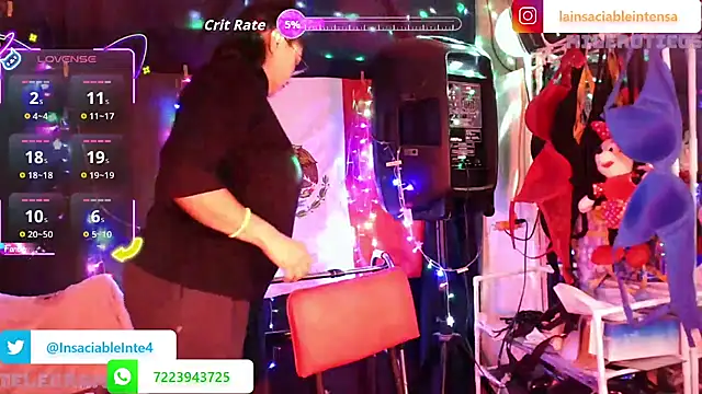 LaInsaciableIntensa online show from May 15, 2:16 am
