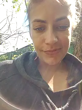 Keli Jessi online show from May 15, 4:21 pm