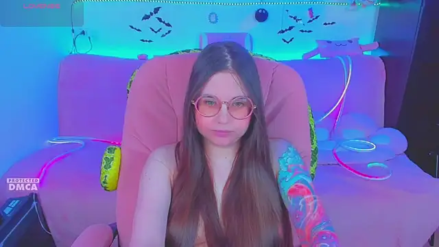 Lolisuccub online show from May 17, 2:38 pm