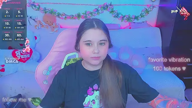 Lolisuccub online show from October 6, 8:13 pm