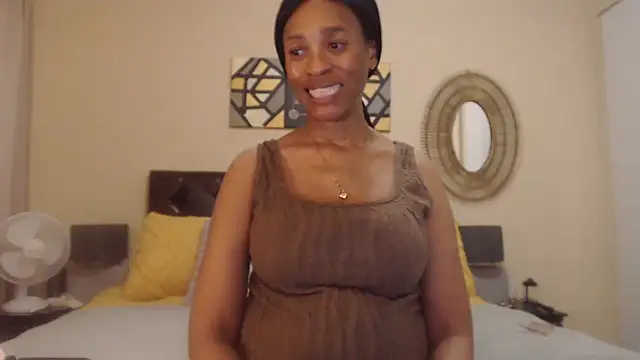 Creamyass22 online show from November 28, 6:44 pm