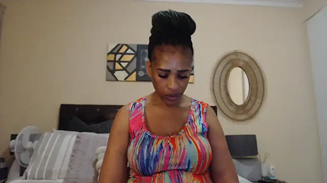 Creamyass22 online show from February 13, 8:21 pm