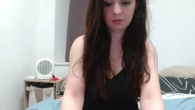 desirmiss1 online show from January 16, 9:05 am