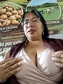   valentina18 online show from March 12, 1:58 pm