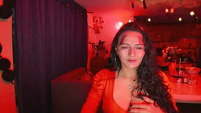 emma luxy online show from November 2, 11:41 pm