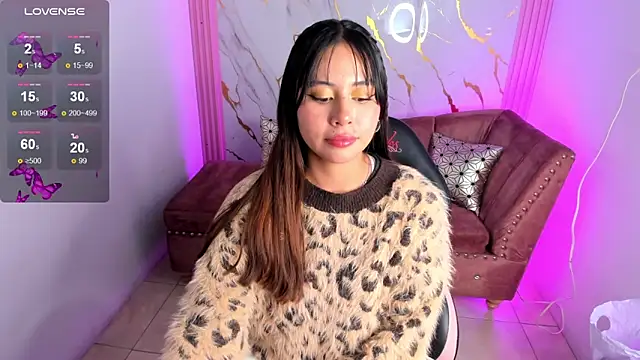 Nasha abby online show from May 14, 9:09 pm