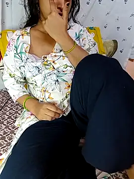 Beautifulsex4u online show from October 21, 6:34 pm