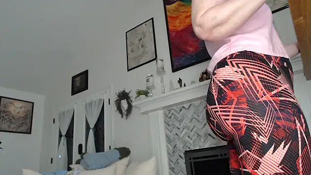 AuroraWillows online show from October 15, 11:13 am