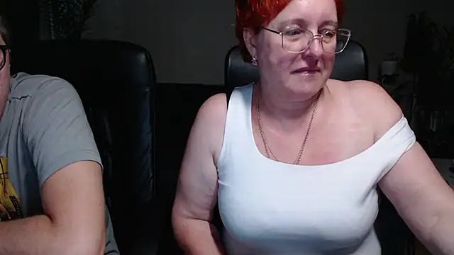 JoannaAndNeighbour online show from November 14, 11:54 am