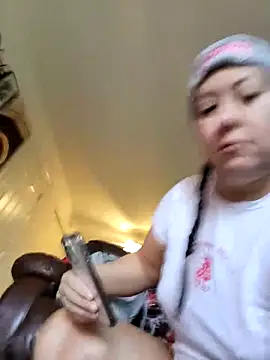 ImpressYouDaily online show from March 17, 4:44 pm