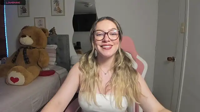 samysweet 8 online show from May 9, 10:23 pm
