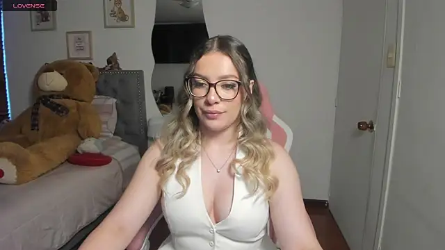 samysweet 8 online show from May 20, 10:18 pm