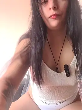 ZaraHoney online show from October 18, 5:48 pm