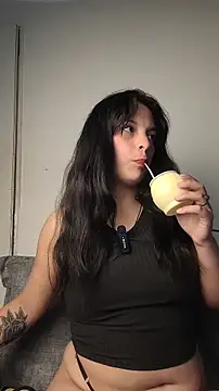 Snapshot of ZaraHoney chatting on September 25, 5:44 pm ZaraHoney online show from September 25, 5:44 pm