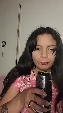 Snapshot of ZaraHoney chatting on October 9, 6:39 am ZaraHoney online show from October 9, 6:39 am