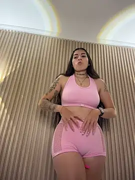 Sarasanders 4 online show from February 5, 3:20 am